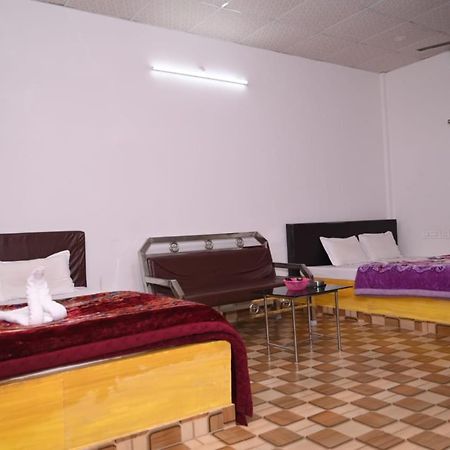 Chang Ghar Resort Kāziranga Екстериор снимка
