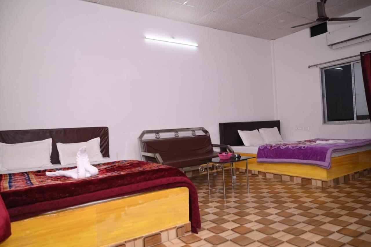 Chang Ghar Resort Kāziranga Екстериор снимка